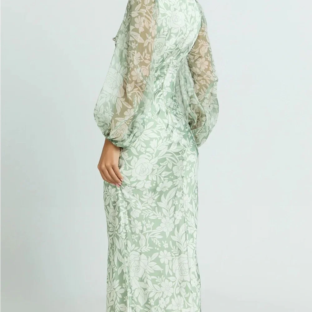 Floral Green Midi/Maxi Dress - Picture 2 of 3